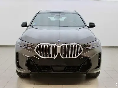 Usado BMW X6 M Sport 352 CV (258 kW) 2024 Gris / plata SUV