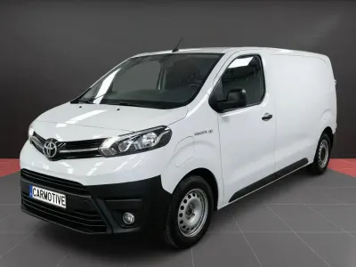 Usado Toyota Proace 95 kW (130 CV) 2024 Blanco Monovolumen