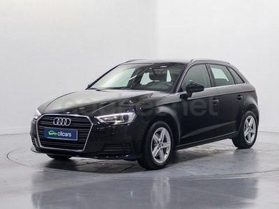 Usado Audi A3 Design 131 CV (96 kW) 2019 Negro Berlina
