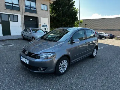 Usado VW Golf Plus Advance 105 CV (77 kW) 2012 Gris / plata Monovolumen