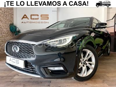 Infiniti Q30