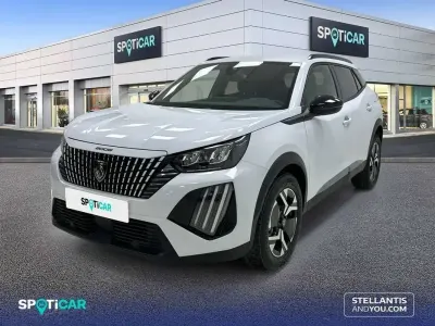 Usado Peugeot 2008 Allure 102 CV (75 kW) 2024 Blanco SUV