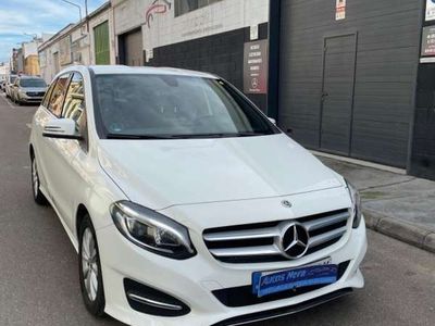 Mercedes B200