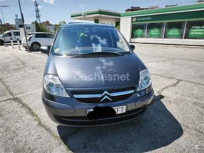 Usado Citroën C8 120 CV (88 kW) 2006 Negro Monovolumen