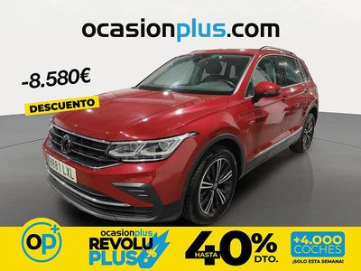 Usado VW Tiguan Life 150 CV (110 kW) 2022 Rojo SUV