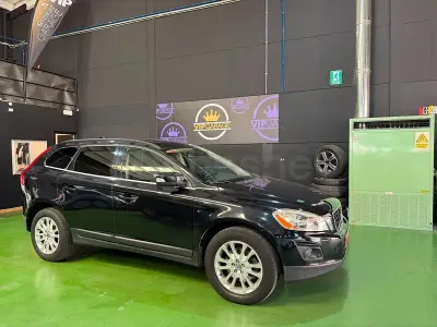 Usado Volvo XC60 Momentum 175 CV (128 kW) 2010 Negro SUV