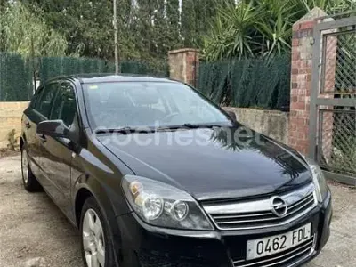 Brugt Opel Astra Cosmo 100 HK (73 kW) 2006 Sort Sedan