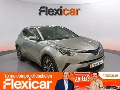 Usado Toyota C-HR Advance 122 CV (89 kW) 2019 Gris SUV