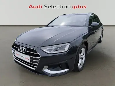 Usado Audi A4 Advanced Plus 136 CV (100 kW) 2021 Gris / plata Familiar
