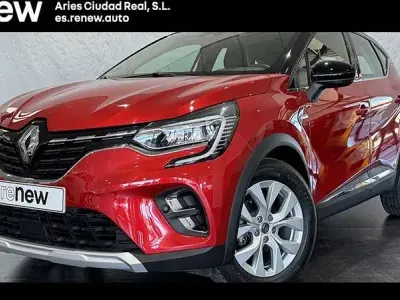 Usado Renault Captur 116 CV (85 kW) 2021 Rojo SUV
