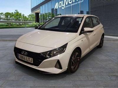 Usado Hyundai i20 101 CV (74 kW) 2021 Blanco Utilitario