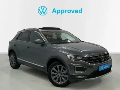 Usado VW T-Roc Sportline 150 CV (110 kW) 2021 Gris SUV