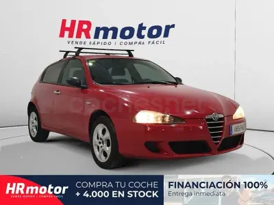 Usado Alfa Romeo 147 120 CV (88 kW) 2007 Rojo Utilitario