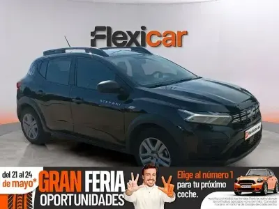 Usado Dacia Sandero Essentiel 91 CV (66 kW) 2023 Negro