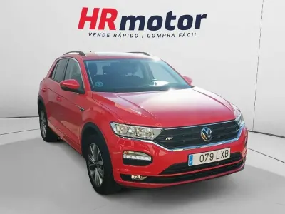 Usado VW T-Roc Advance 150 CV (110 kW) 2022 Rojo SUV