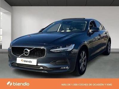 Begagnad Volvo S90 Momentum 190 HK (139 kW) 2018 Blå Sedan