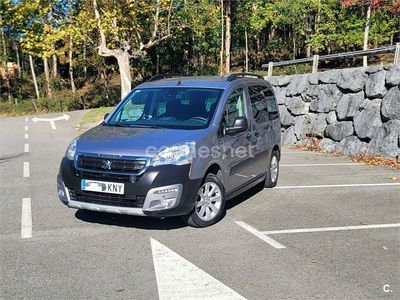 Gris / plata Usado 2016 Peugeot Partner Tepee Outdoor Monovolumen | 15.000 € (Precio justo)