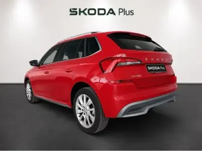 Usado Skoda Kamiq Style 150 CV (110 kW) 2022 Rojo SUV