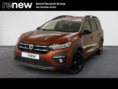 Usado Dacia Jogger Extreme 101 CV (74 kW) 2022 Marrón Monovolumen