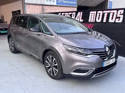 Käytetty Renault Espace Initiale Paris 160 HP (117 kW) 2016 Harmaa Tila-auto