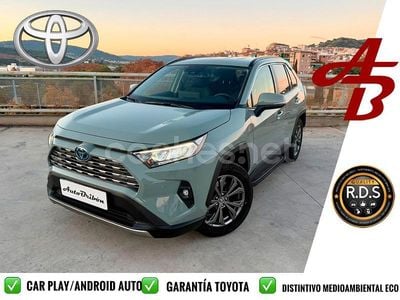 Gris / plata Usado 2025 Toyota RAV4 Hybrid Advance SUV | 40.990 € (Precio justo)