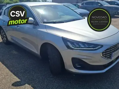 Usado Ford Focus Active X 125 CV (91 kW) 2024 Gris Utilitario