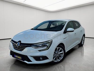 Usado Renault Mégane IV Zen 132 CV (97 kW) 2018 Blanco Berlina