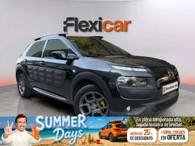 Usado Citroën C4 Cactus Feel 110 CV (80 kW) 2015 Negro Utilitario