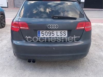 Usado Audi A3 Ambiente 140 CV (102 kW) 2008 Gris / plata Utilitario