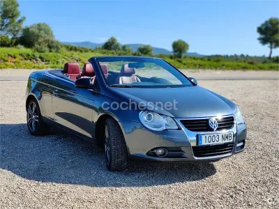 Usado VW Eos 150 CV (110 kW) 2007 Gris / plata Descapotable
