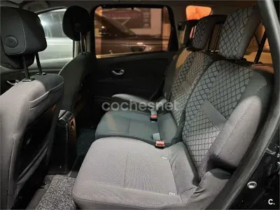 Usado Renault Scenic E-Tech Authentique 95 CV (69 kW) 2011 Negro Monovolumen