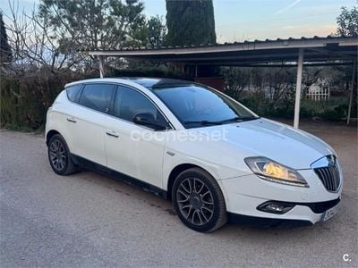 Blanco Usado 2010 Lancia Delta Utilitario | 4200 € (Un poco caro)