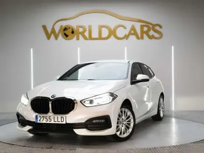 Usado BMW 118 Comfort Edition 136 CV (100 kW) 2020 Blanco Utilitario