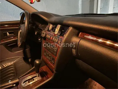 Usado Audi A8 300 CV (220 kW) 1997 Gris / plata Berlina