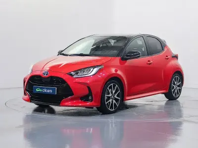 Usado Toyota Yaris Plus 116 CV (85 kW) 2021 Utilitario