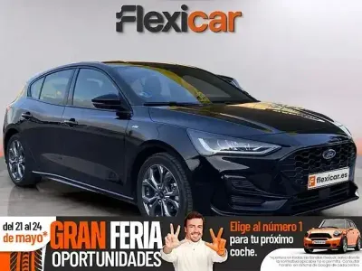 Käytetty Ford Focus ST-Line 125 HP (91 kW) 2023 Musta Sedan