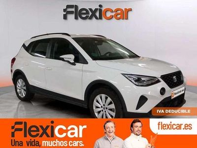 Usado Seat Arona Style 90 CV (66 kW) 2023 Blanco SUV