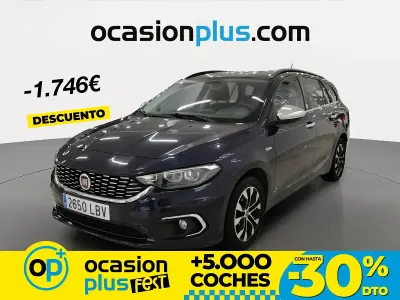 Usado Fiat Tipo Mirror 120 CV (88 kW) 2019 Azul Familiar