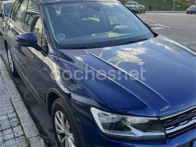 Usado VW Tiguan 125 CV (91 kW) 2017 Azul SUV