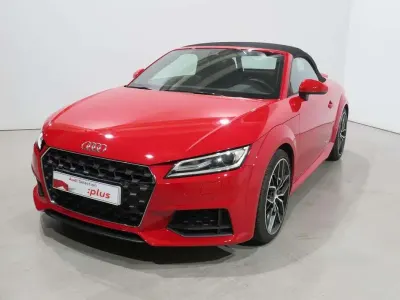 Usado Audi TT 197 CV (144 kW) 2022 Rojo Descapotable