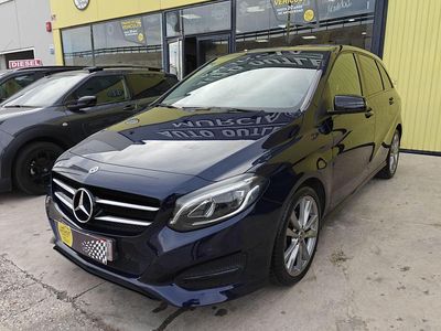 Azul Usado 2018 Mercedes B180 Monovolumen | 18.500 € (Buen precio)