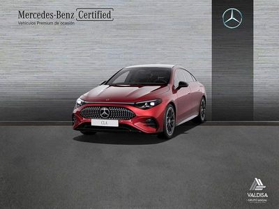 Rojo Usado 2025 Mercedes CLA 250+ Berlina | 59.900 € (Un poco caro)