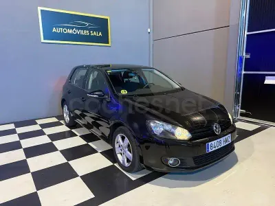 Usado VW Golf VII Advance 105 CV (77 kW) 2012 Negro Berlina