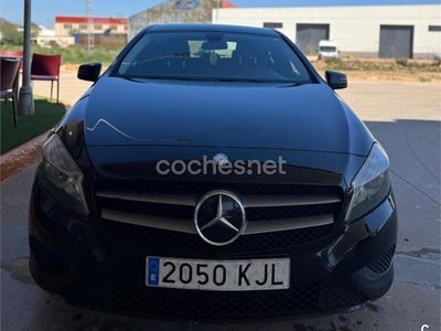 Negro Usado 2013 Mercedes A180 Urban Berlina | 7500 € (Un poco caro)