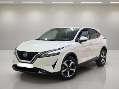 Usado Nissan Qashqai N-Connecta 139 CV (102 kW) 2023 Blanco SUV