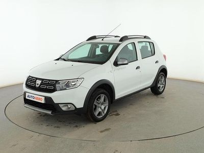 Usado Dacia Sandero Essentiel 90 CV (66 kW) 2020 Blanco Utilitario