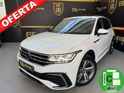 Usado VW Tiguan R-line 150 CV (110 kW) 2022 Blanco SUV