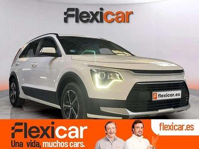 Blanco Usado 2023 Kia Niro SUV | 22.390 € (Precio justo)