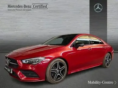 Usado Mercedes CLA200 149 CV (109 kW) 2025 Rojo Berlina
