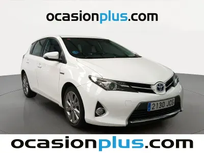 Usado Toyota Auris Hybrid Active 136 CV (100 kW) 2015